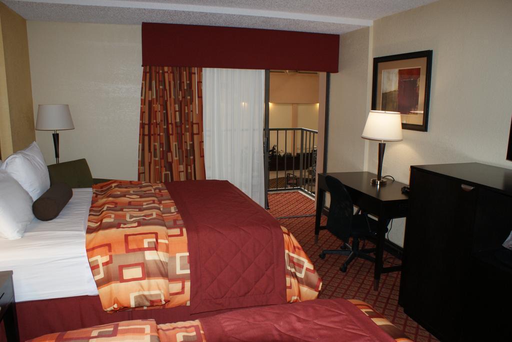 Wyndham Garden 3*